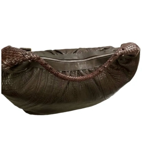 Fendi Hobo Leather Bag - Luxury Authentic - Picture 4 of 11